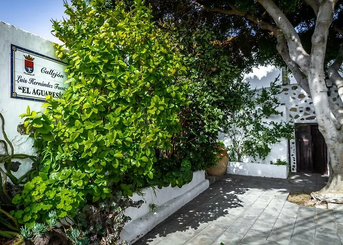 & Balcony 3d דירה