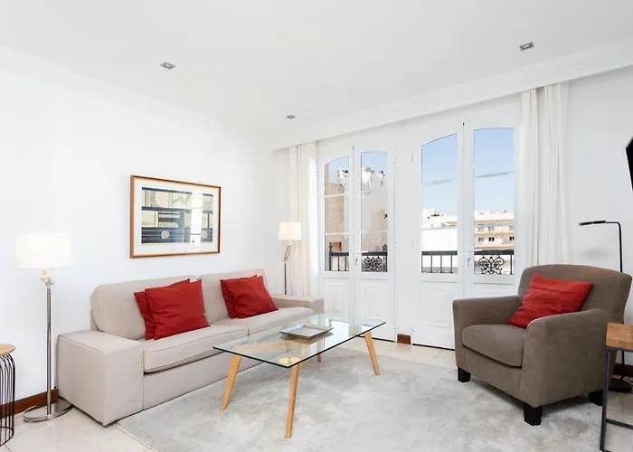 & Balcony 3d דירה *